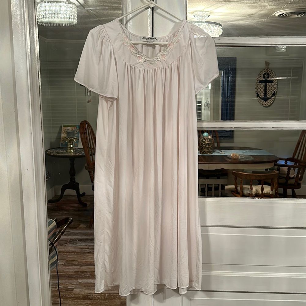 Vintage Miss Elaine Nylon Nightgown